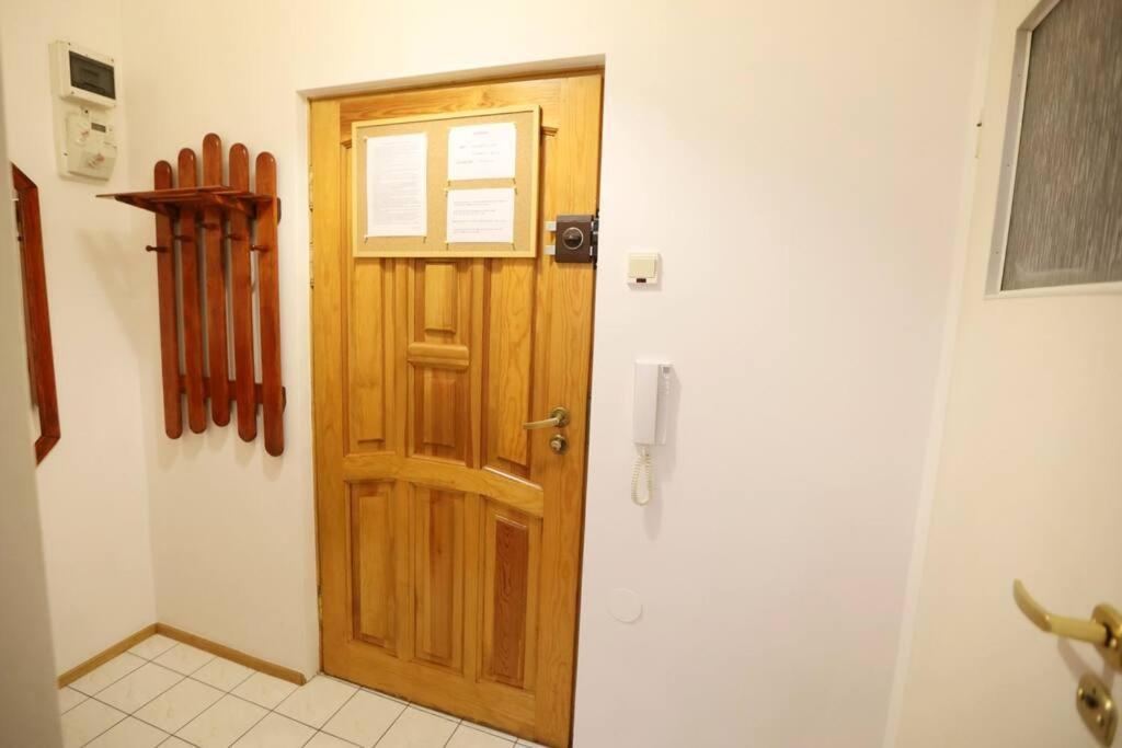 Batorego Cosy Apartment Cracovie Extérieur photo